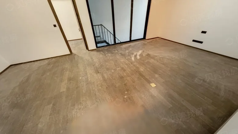 Longhu Yuhu 1号 - View 2