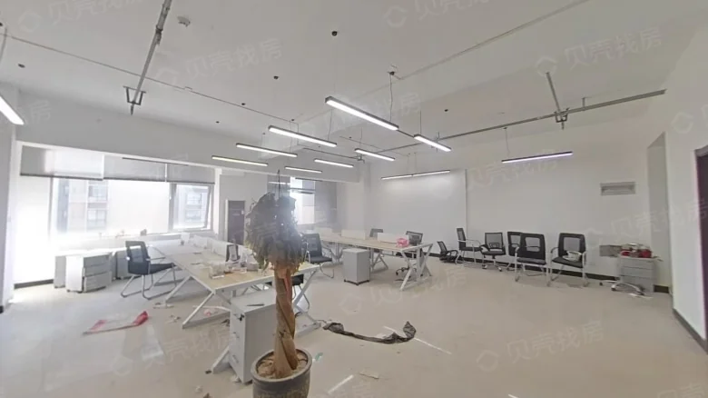 Upark International - View 2