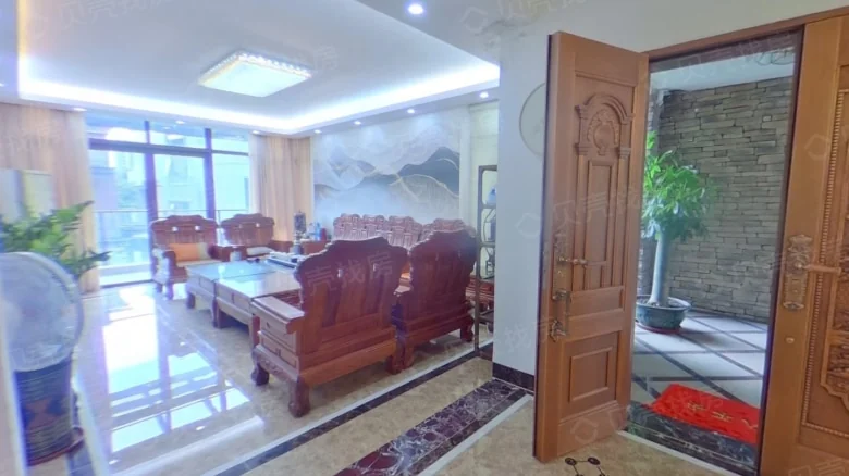 Poly Linden Language Garden Villas - View 8