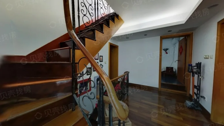 East Sea Garden - View 5