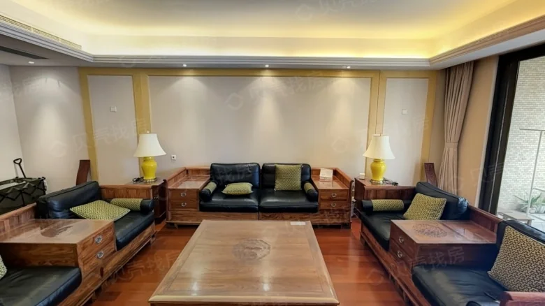 Riviera Bay Renaissance - View 6