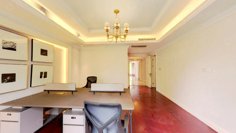 Wanda Mansion - View 2