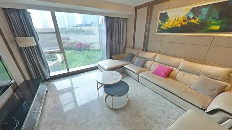 Evergrande Plaza - View 3