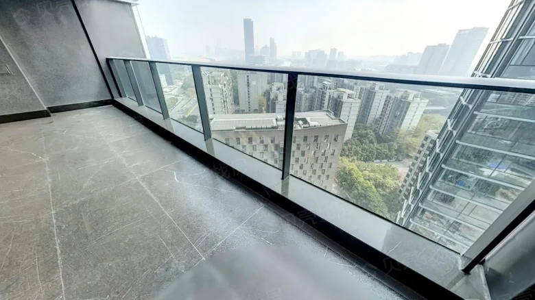 Payzhou Yue - View 7