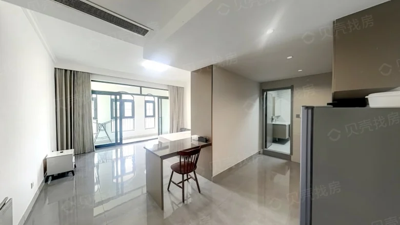 Zhongyin Imperial Villa Bay - View 1