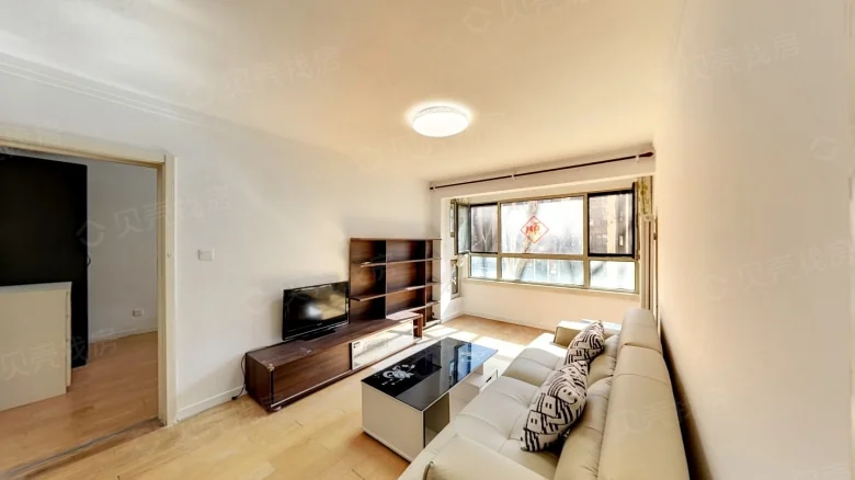 Oceanwide One Forest Garden - View 3