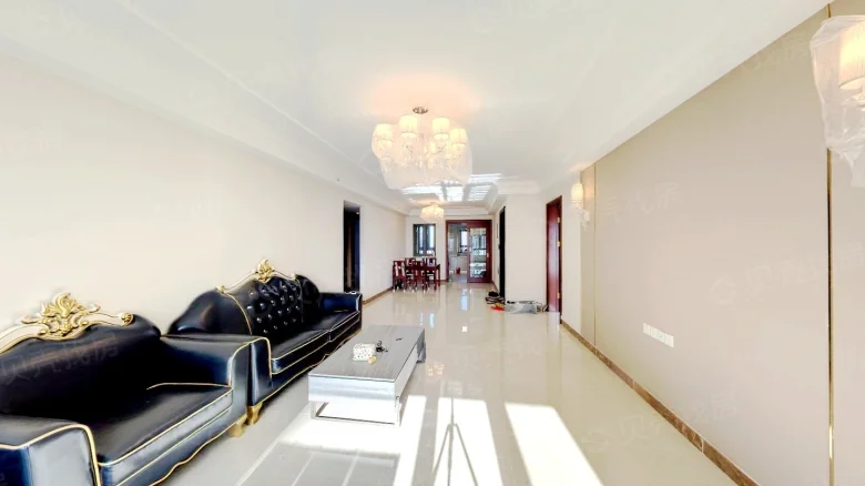 Peninsula Skyline - View 3