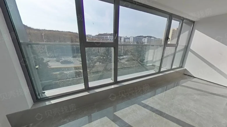 Lao Mountain No. 1 Courtyard - View 4