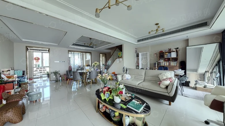 Wanglan Mansion - View 1