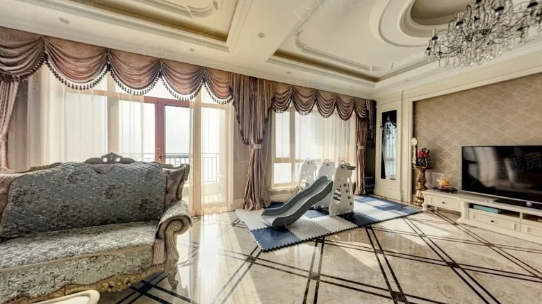 Red Star Sea Phase II Golf Villa - View 3