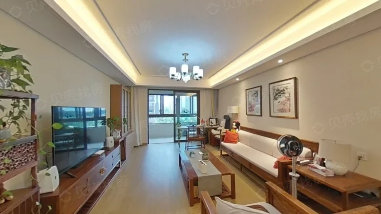 Renaissance Park Century - View 1