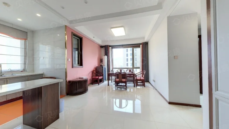 Clear Wind Riverbank - View 1