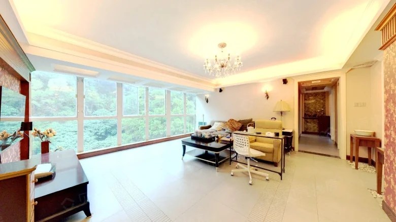 Lustrous Mountain Estate - View 2