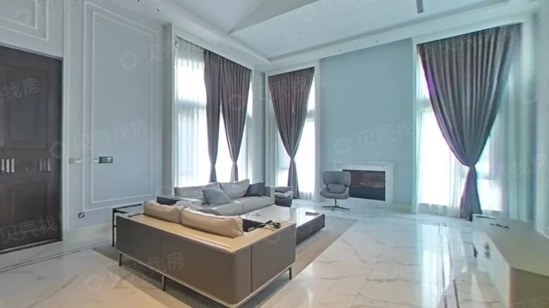 Orient Golf Villa Phase II-III - View 1