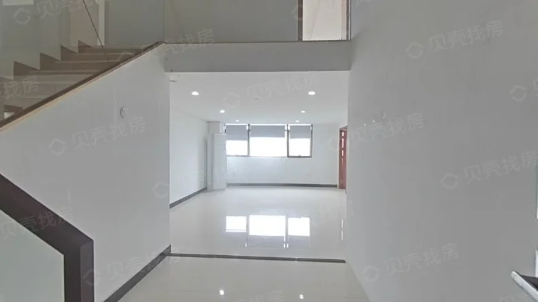 Quanxin Tower - View 2