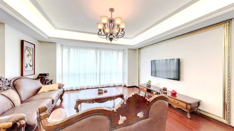 Golden Excellence - View 3