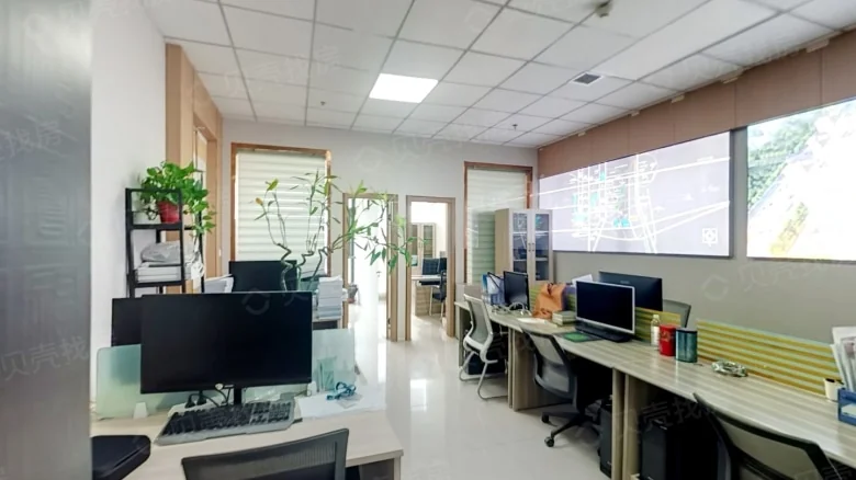 Lanzhou Center Office Tower - View 2