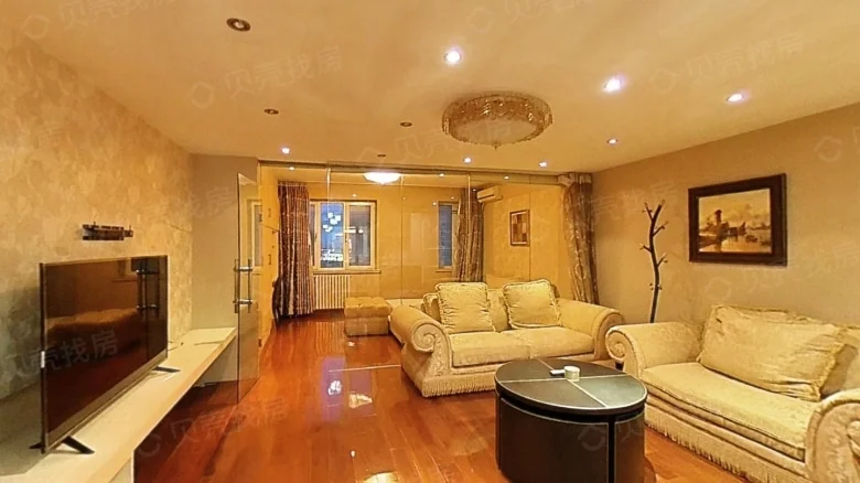 Central International Plaza - View 1