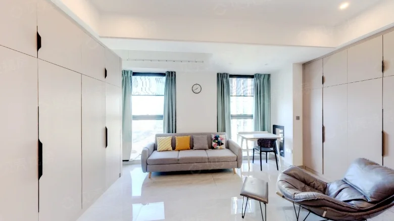 Bailu Li Apartments - View 1