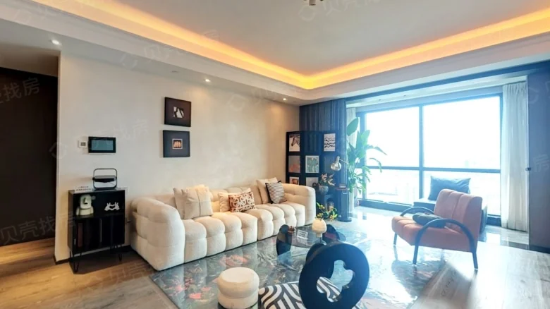 Ningbo New World - View 1