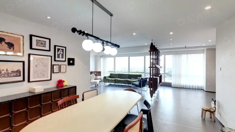 Zhongnan Century Jincheng - View 1