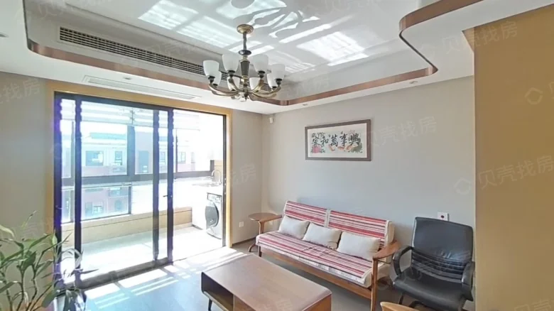 JUNYI EASTERN ORIENT - View 1