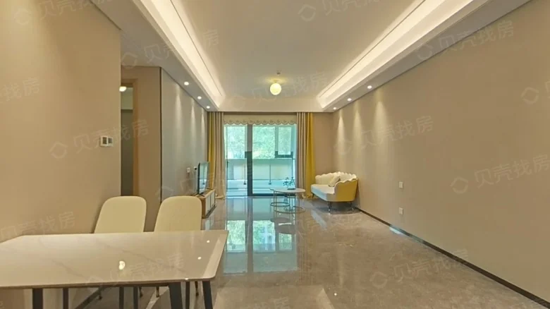 Poly Grand Jing - View 1