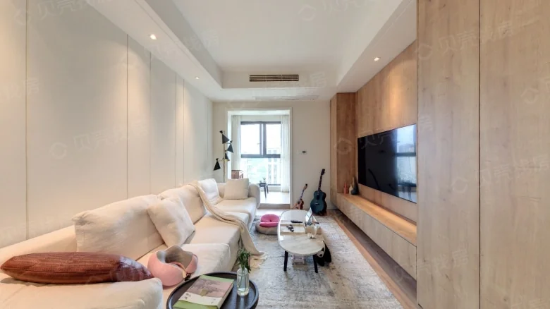 Hongkong Land One Lake Residences - View 2