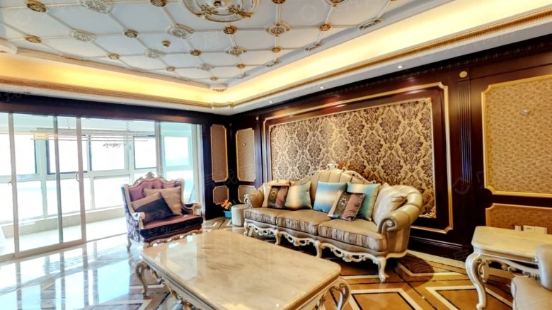 Wanda Mansion - View 2