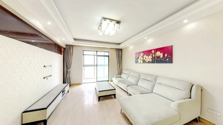 Paris Grand Court - View 2