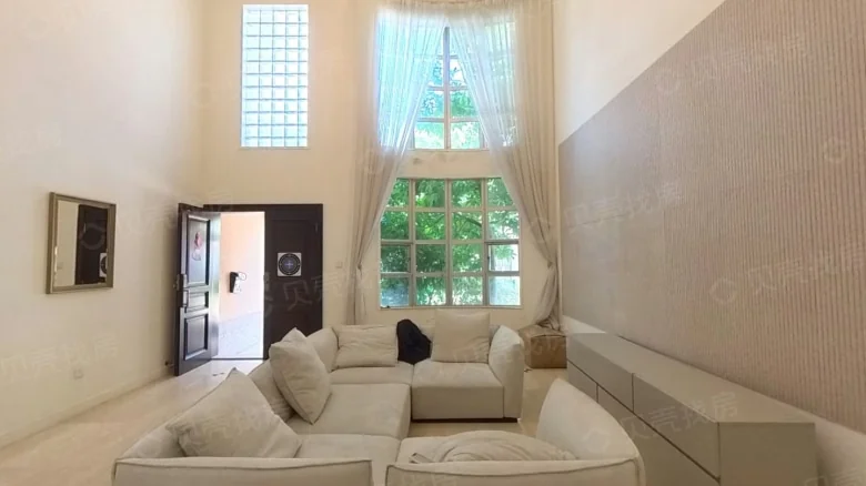 New World Garden - View 4