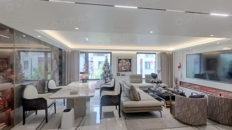 Jinglin Original Manuscript - View 1