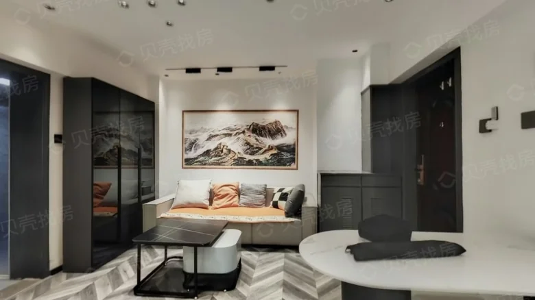 Eminent Talent Commercial Tower - View 1