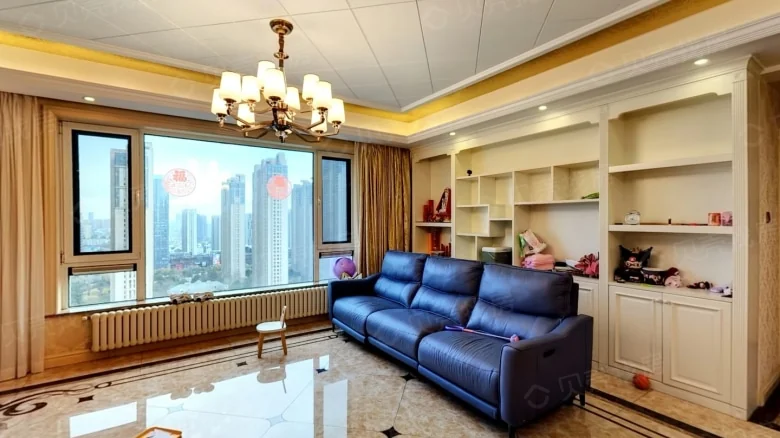 Landmark Parkville - View 1