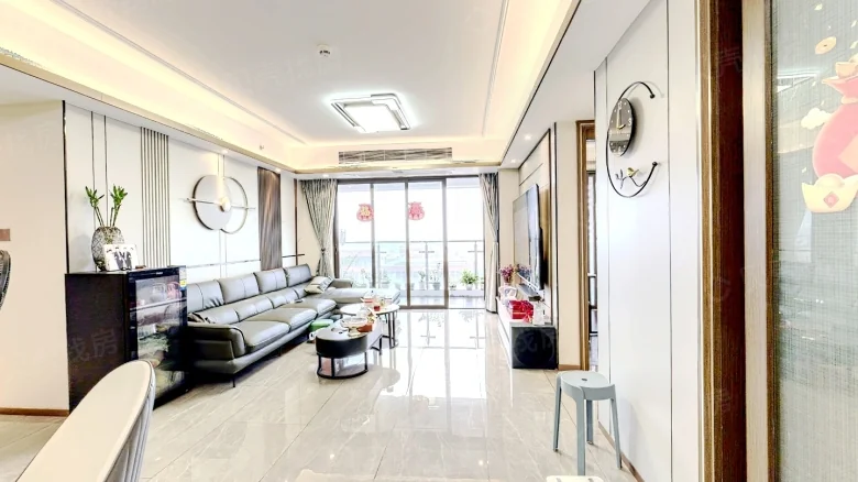 Riviera Pearl Bay - View 2