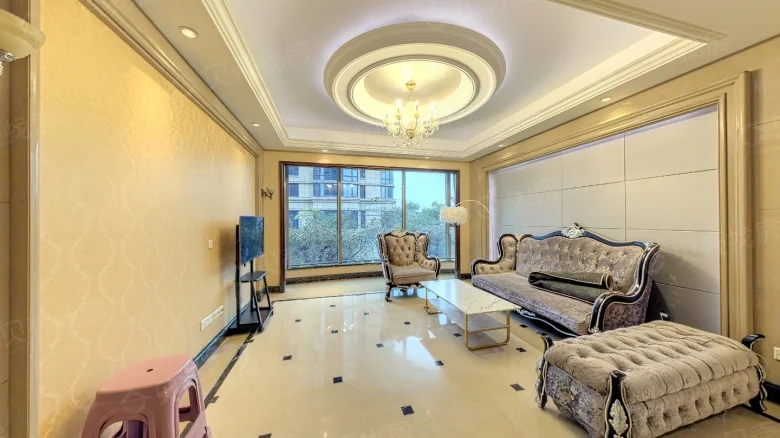 Green City Lijiang Apartments - View 2