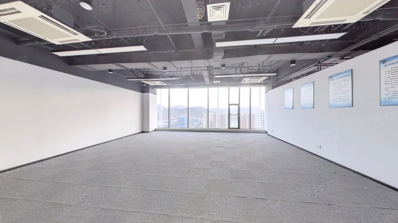 Yuexiu Starlight Center - View 5