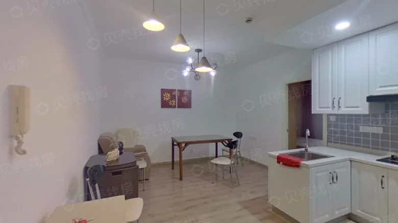 Global Plaza - View 1