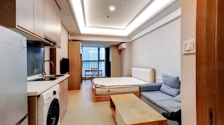 State Trade Leading Residence - View 1