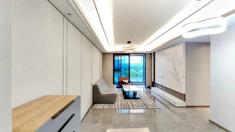 Luhu Tianyue - View 1