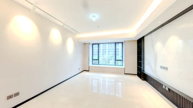 Academy One Courtyard - View 2