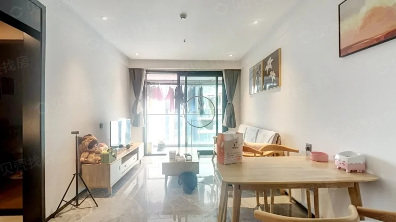 92 Europa Street - View 1