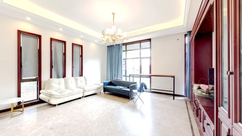 Riverside Moon Residence - View 5