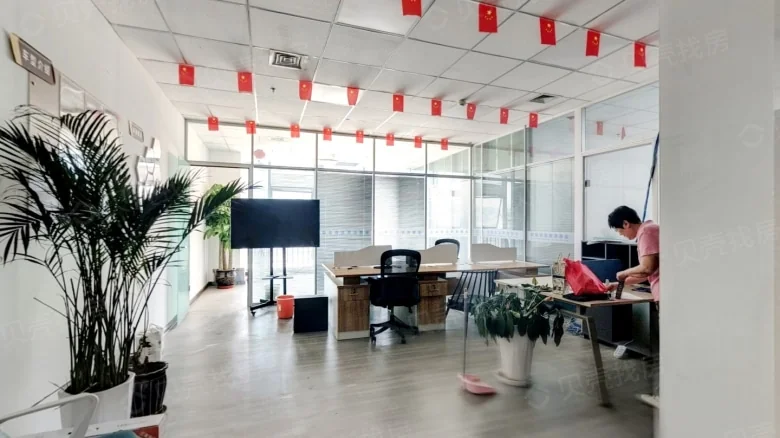 Lanzhou Center Office Tower - View 2