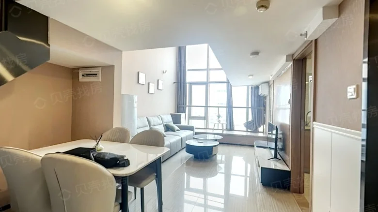 Everbright City Light - View 1