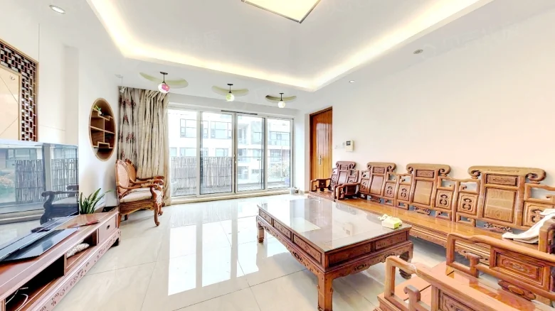 Vanke COFCO Yard Court - View 2