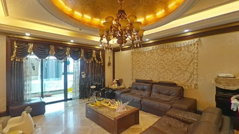 Wanda Mansion - View 1