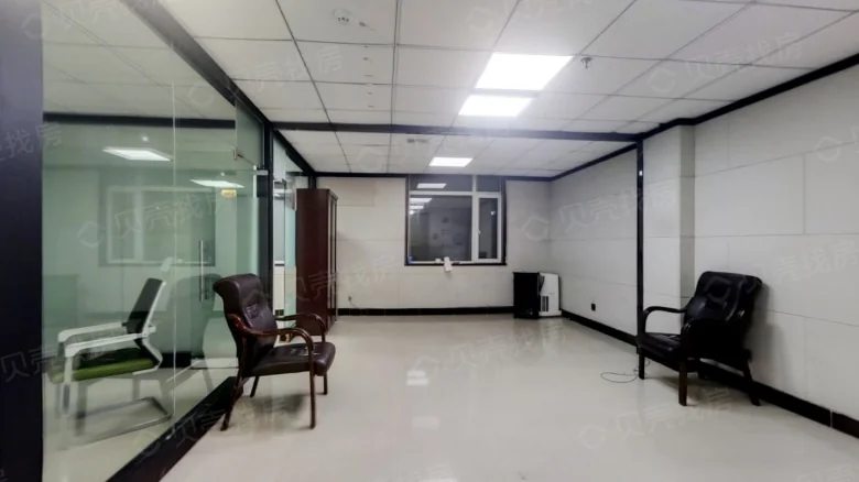 Golden Peach Garden Office Tower - View 1