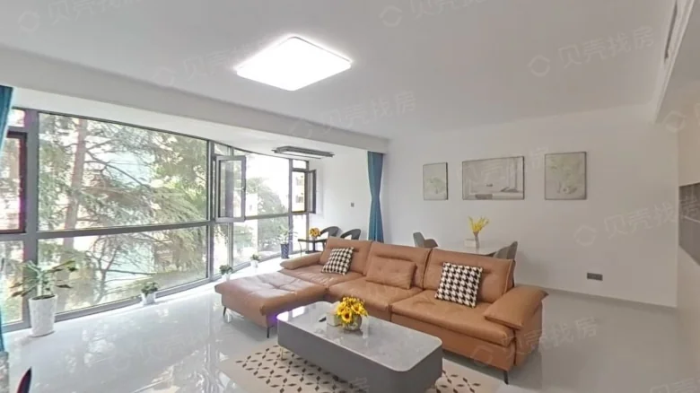 Silver Garden North District - View 1