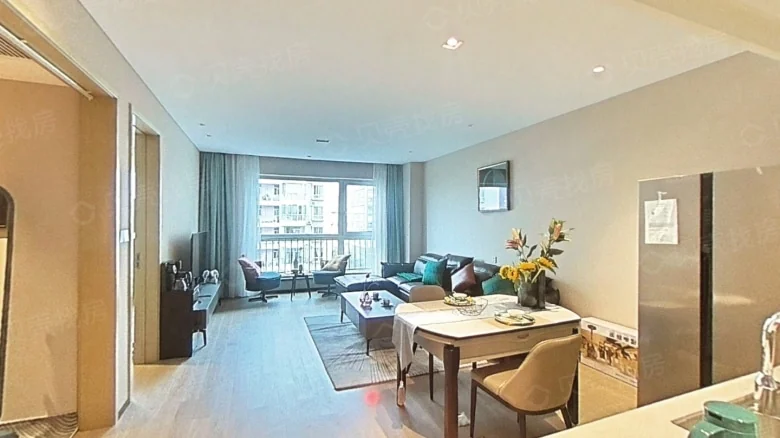 Tongzi Lin No. 7 - View 1